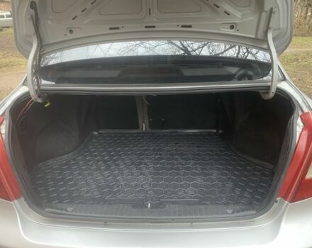 Серый Шевроле Лачетти, объемом двигателя 1.8 л и пробегом 397 тыс. км за 3600 $, фото 7 на Automoto.ua