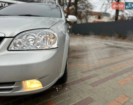 Сірий Шевроле Лачетті, об'ємом двигуна 1.8 л та пробігом 185 тис. км за 4500 $, фото 15 на Automoto.ua