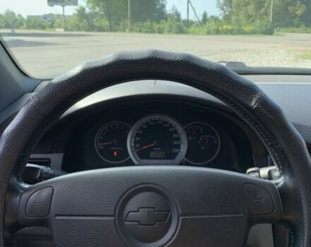 Серый Шевроле Лачетти, объемом двигателя 1.8 л и пробегом 400 тыс. км за 3450 $, фото 4 на Automoto.ua