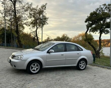 Серый Шевроле Лачетти, объемом двигателя 1.8 л и пробегом 170 тыс. км за 3599 $, фото 2 на Automoto.ua