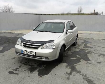 Серый Шевроле Лачетти, объемом двигателя 1.82 л и пробегом 222 тыс. км за 2999 $, фото 1 на Automoto.ua