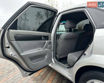 Сірий Шевроле Лачетті, об'ємом двигуна 1.8 л та пробігом 185 тис. км за 4500 $, фото 37 на Automoto.ua