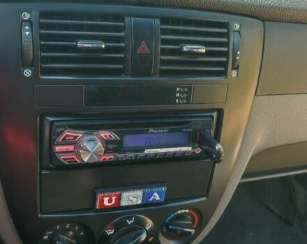 Серый Шевроле Лачетти, объемом двигателя 0 л и пробегом 350 тыс. км за 4000 $, фото 5 на Automoto.ua