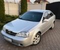 Сірий Шевроле Лачетті, об'ємом двигуна 1.8 л та пробігом 300 тис. км за 3500 $, фото 1 на Automoto.ua
