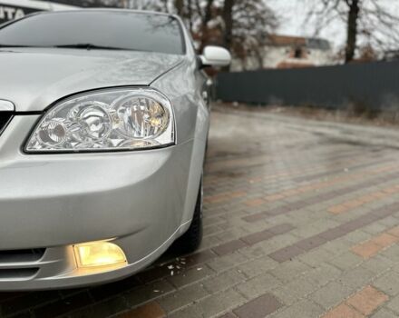 Серый Шевроле Лачетти, объемом двигателя 1.8 л и пробегом 180 тыс. км за 4500 $, фото 4 на Automoto.ua