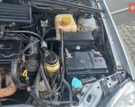 Серый Шевроле Лачетти, объемом двигателя 1.8 л и пробегом 320 тыс. км за 2999 $, фото 17 на Automoto.ua