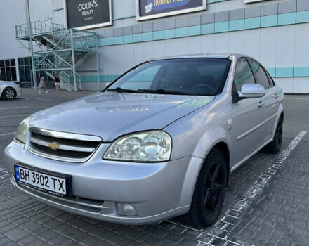 Серый Шевроле Лачетти, объемом двигателя 1.8 л и пробегом 136 тыс. км за 7500 $, фото 2 на Automoto.ua