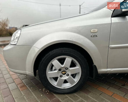 Сірий Шевроле Лачетті, об'ємом двигуна 1.8 л та пробігом 185 тис. км за 4500 $, фото 20 на Automoto.ua