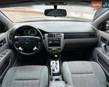 Сірий Шевроле Лачетті, об'ємом двигуна 1.8 л та пробігом 185 тис. км за 4500 $, фото 41 на Automoto.ua