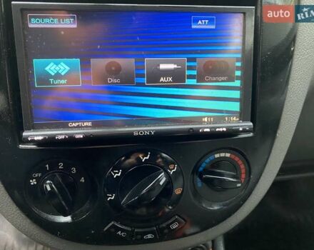 Серый Шевроле Лачетти, объемом двигателя 1.8 л и пробегом 224 тыс. км за 3200 $, фото 13 на Automoto.ua