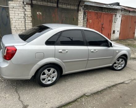 Серый Шевроле Лачетти, объемом двигателя 1.8 л и пробегом 294 тыс. км за 3900 $, фото 5 на Automoto.ua