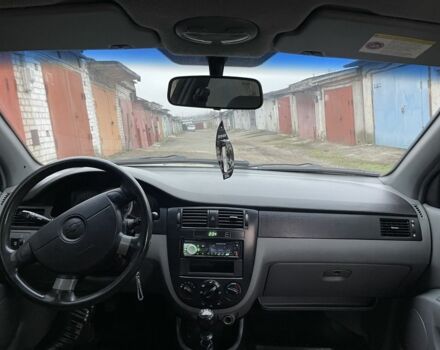 Серый Шевроле Лачетти, объемом двигателя 1.8 л и пробегом 294 тыс. км за 3900 $, фото 18 на Automoto.ua