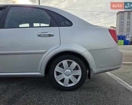 Сірий Шевроле Лачетті, об'ємом двигуна 1.8 л та пробігом 167 тис. км за 4000 $, фото 12 на Automoto.ua