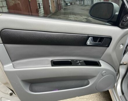 Серый Шевроле Лачетти, объемом двигателя 1.8 л и пробегом 294 тыс. км за 3900 $, фото 13 на Automoto.ua