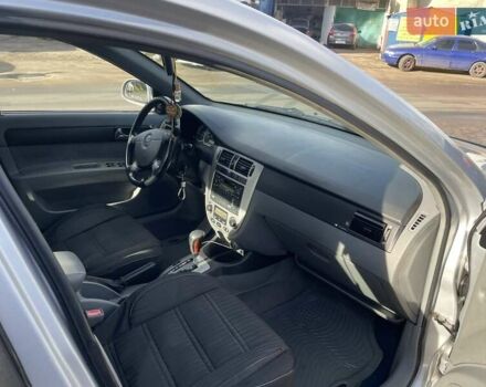 Серый Шевроле Лачетти, объемом двигателя 1.8 л и пробегом 225 тыс. км за 4400 $, фото 10 на Automoto.ua