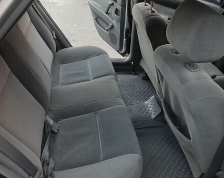 Серый Шевроле Лачетти, объемом двигателя 1.8 л и пробегом 199 тыс. км за 4200 $, фото 6 на Automoto.ua