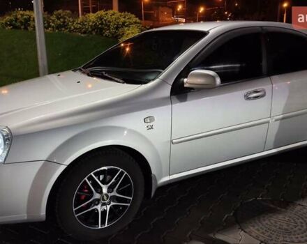 Сірий Шевроле Лачетті, об'ємом двигуна 1.8 л та пробігом 220 тис. км за 5600 $, фото 1 на Automoto.ua