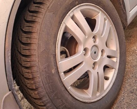 Серый Шевроле Лачетти, объемом двигателя 1.8 л и пробегом 189 тыс. км за 4500 $, фото 6 на Automoto.ua