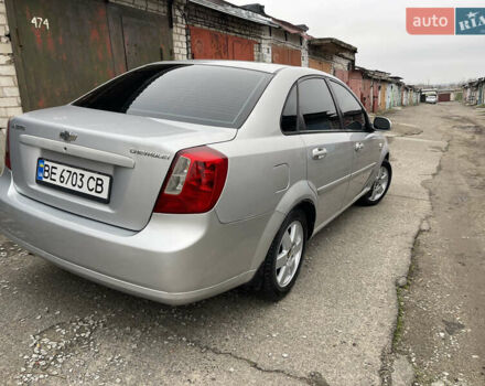 Серый Шевроле Лачетти, объемом двигателя 1.8 л и пробегом 294 тыс. км за 3900 $, фото 4 на Automoto.ua