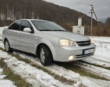 Серый Шевроле Лачетти, объемом двигателя 1.8 л и пробегом 165 тыс. км за 4000 $, фото 1 на Automoto.ua