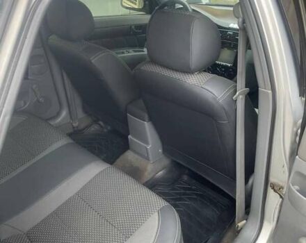 Серый Шевроле Лачетти, объемом двигателя 1.6 л и пробегом 250 тыс. км за 3500 $, фото 6 на Automoto.ua