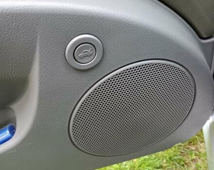 Серый Шевроле Лачетти, объемом двигателя 1.6 л и пробегом 238 тыс. км за 3850 $, фото 29 на Automoto.ua