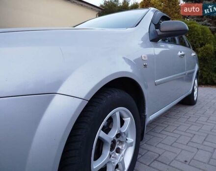 Серый Шевроле Лачетти, объемом двигателя 1.6 л и пробегом 290 тыс. км за 3850 $, фото 14 на Automoto.ua