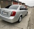Серый Шевроле Лачетти, объемом двигателя 1.8 л и пробегом 294 тыс. км за 3900 $, фото 4 на Automoto.ua