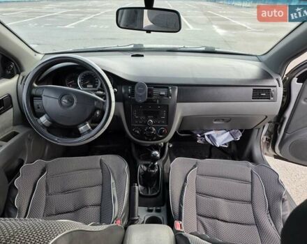 Сірий Шевроле Лачетті, об'ємом двигуна 1.8 л та пробігом 167 тис. км за 4000 $, фото 19 на Automoto.ua