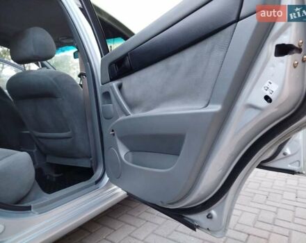 Серый Шевроле Лачетти, объемом двигателя 1.6 л и пробегом 290 тыс. км за 3850 $, фото 16 на Automoto.ua