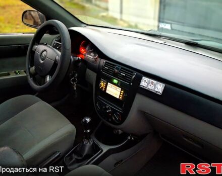 Серый Шевроле Лачетти, объемом двигателя 1.6 л и пробегом 280 тыс. км за 2600 $, фото 5 на Automoto.ua