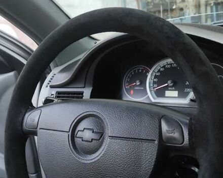 Сірий Шевроле Лачетті, об'ємом двигуна 1.8 л та пробігом 220 тис. км за 5600 $, фото 8 на Automoto.ua