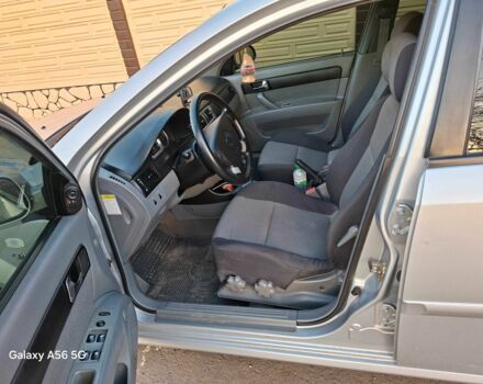 Серый Шевроле Лачетти, объемом двигателя 1.8 л и пробегом 189 тыс. км за 4500 $, фото 1 на Automoto.ua