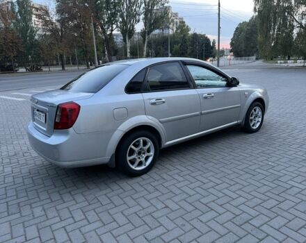 Серый Шевроле Лачетти, объемом двигателя 1.6 л и пробегом 290 тыс. км за 3850 $, фото 6 на Automoto.ua