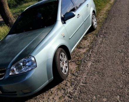 Серый Шевроле Лачетти, объемом двигателя 1.8 л и пробегом 213 тыс. км за 3800 $, фото 2 на Automoto.ua