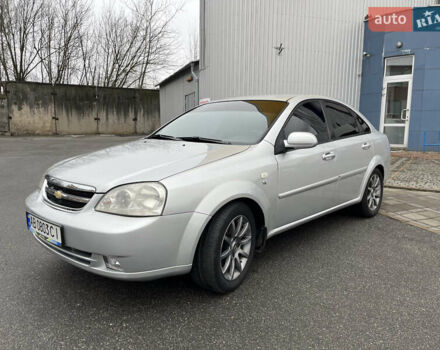 Сірий Шевроле Лачетті, об'ємом двигуна 1.6 л та пробігом 240 тис. км за 4400 $, фото 7 на Automoto.ua