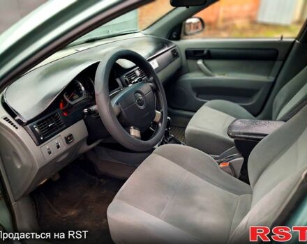 Серый Шевроле Лачетти, объемом двигателя 1.6 л и пробегом 280 тыс. км за 2600 $, фото 4 на Automoto.ua