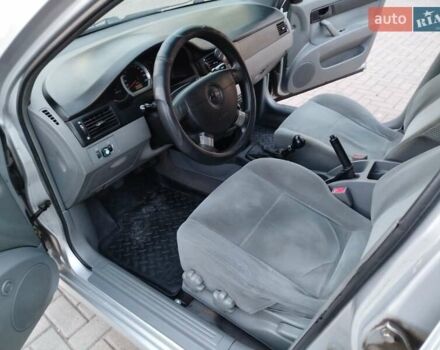 Серый Шевроле Лачетти, объемом двигателя 1.6 л и пробегом 290 тыс. км за 3850 $, фото 20 на Automoto.ua