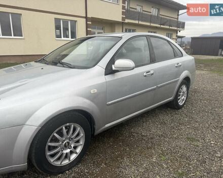 Серый Шевроле Лачетти, объемом двигателя 1.8 л и пробегом 300 тыс. км за 2800 $, фото 7 на Automoto.ua