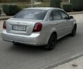Серый Шевроле Лачетти, объемом двигателя 1.8 л и пробегом 300 тыс. км за 2399 $, фото 4 на Automoto.ua