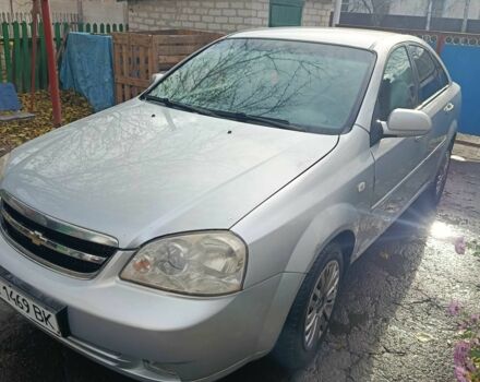 Серый Шевроле Лачетти, объемом двигателя 1.8 л и пробегом 300 тыс. км за 3500 $, фото 1 на Automoto.ua