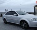 Сірий Шевроле Лачетті, об'ємом двигуна 1.8 л та пробігом 220 тис. км за 5600 $, фото 4 на Automoto.ua