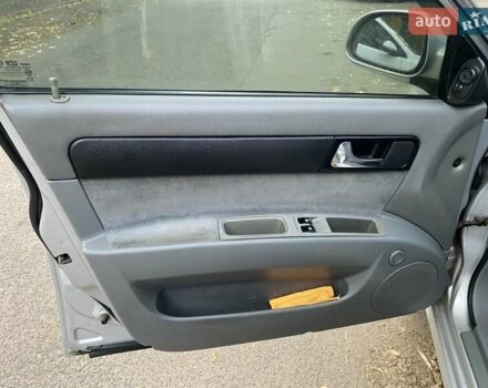 Серый Шевроле Лачетти, объемом двигателя 1.8 л и пробегом 224 тыс. км за 3200 $, фото 9 на Automoto.ua