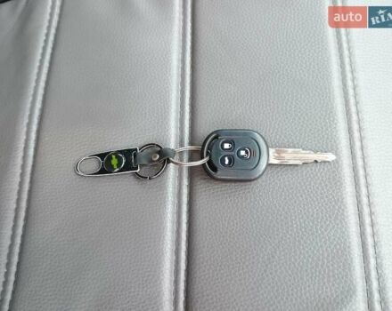 Серый Шевроле Лачетти, объемом двигателя 1.6 л и пробегом 238 тыс. км за 3999 $, фото 7 на Automoto.ua