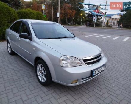 Серый Шевроле Лачетти, объемом двигателя 1.6 л и пробегом 290 тыс. км за 3850 $, фото 2 на Automoto.ua