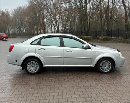 Сірий Шевроле Лачетті, об'ємом двигуна 1.8 л та пробігом 230 тис. км за 3800 $, фото 1 на Automoto.ua