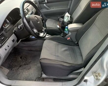 Серый Шевроле Лачетти, объемом двигателя 1.8 л и пробегом 459 тыс. км за 2999 $, фото 1 на Automoto.ua