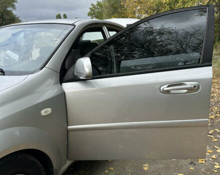 Серый Шевроле Лачетти, объемом двигателя 1.6 л и пробегом 255 тыс. км за 3600 $, фото 29 на Automoto.ua