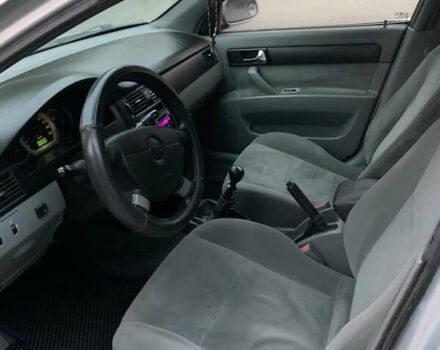 Серый Шевроле Лачетти, объемом двигателя 1.8 л и пробегом 294 тыс. км за 2600 $, фото 7 на Automoto.ua