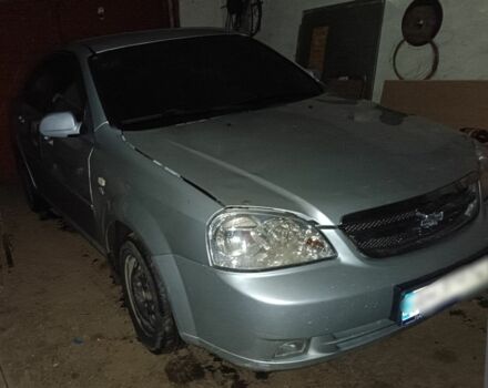 Серый Шевроле Лачетти, объемом двигателя 2 л и пробегом 276 тыс. км за 2400 $, фото 1 на Automoto.ua